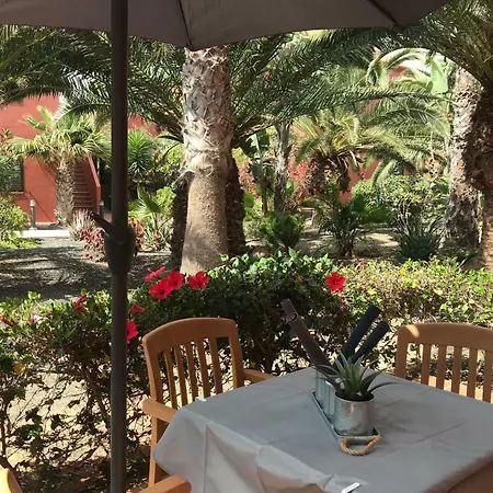 My Pretty - Lovely And Spacious Surrounded By Tropical Gardens - Private Covered And Uncovered Terrace - Pool - Parking - Free Fibre Optic Internet Διαμέρισμα