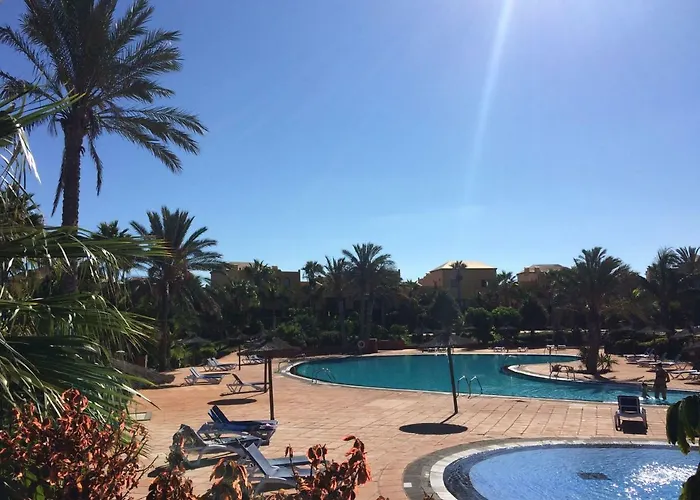 Апартаменты My Pretty - Lovely And Spacious Surrounded By Tropical Gardens - Private Covered And Uncovered Terrace - Pool - Parking - Free Fibre Optic Internet