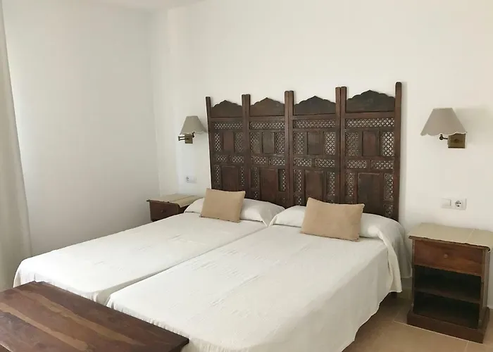 Апартаменты My Pretty - Lovely And Spacious Surrounded By Tropical Gardens - Private Covered And Uncovered Terrace - Pool - Parking - Free Fibre Optic Internet