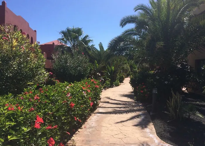 My Pretty - Lovely And Spacious Surrounded By Tropical Gardens - Private Covered And Uncovered Terrace - Pool - Parking - Free Fibre Optic Internet Апартаменты Коральео